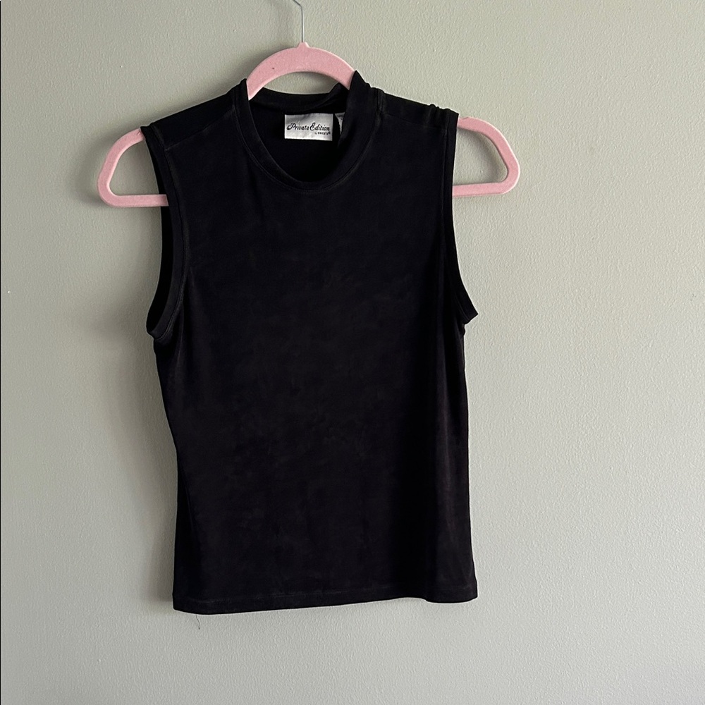 Black sleeveless top